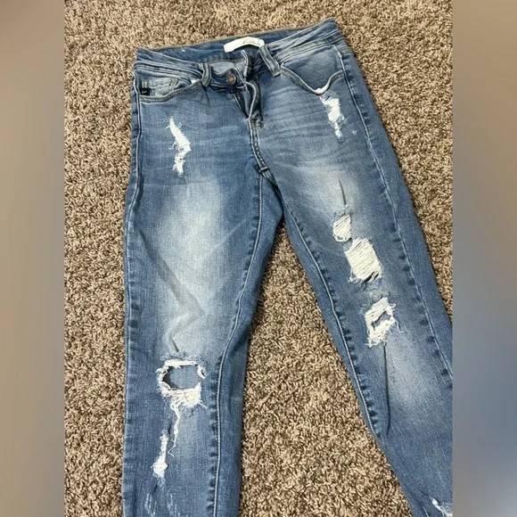 Distressed Skinny Jeans - Picture 1 of 4